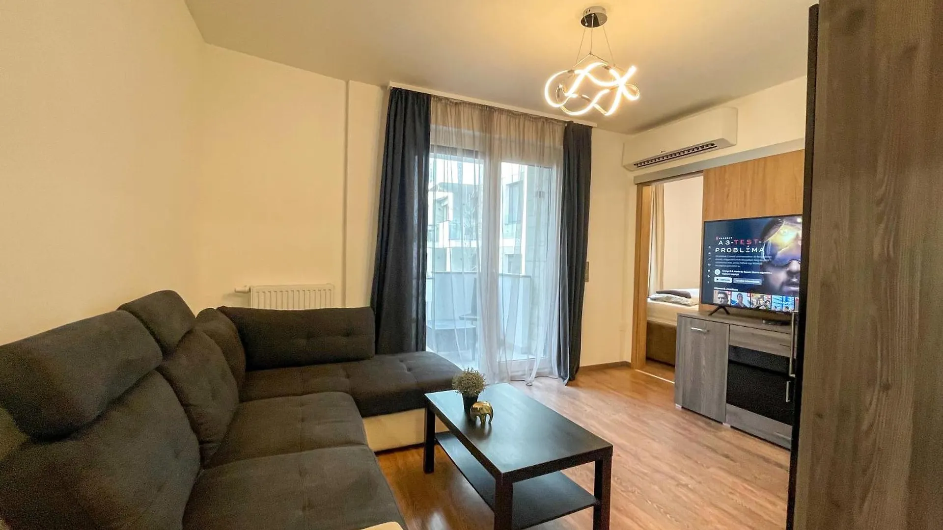 Apartment Mira Apartman - Hostaid Budapest