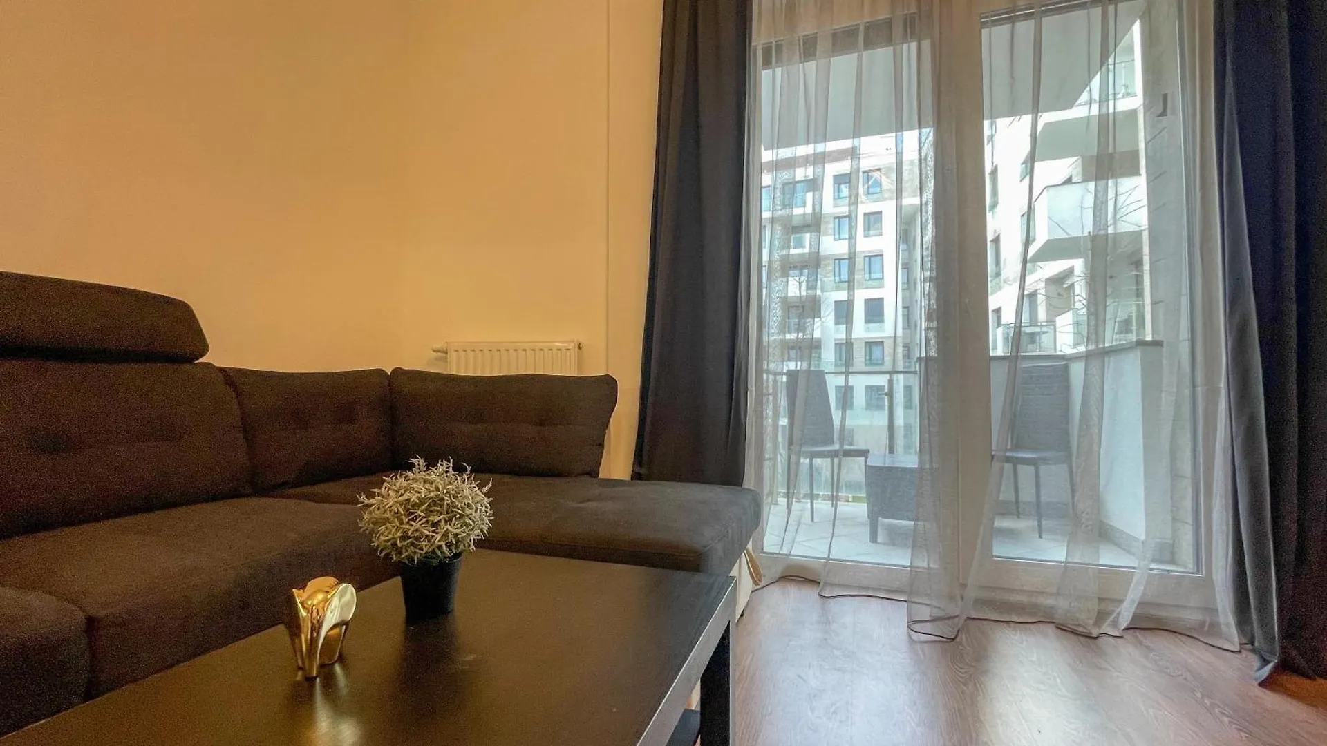 Mira Apartman - Hostaid Budapest
